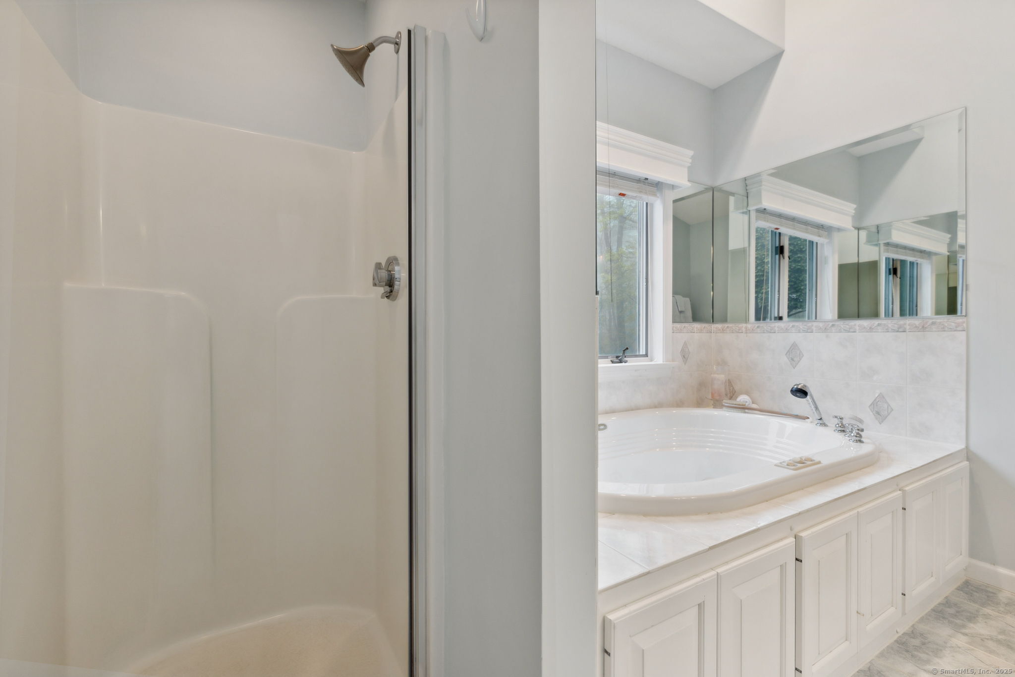 100 Lakewood Circle, Bristol, Connecticut image 33