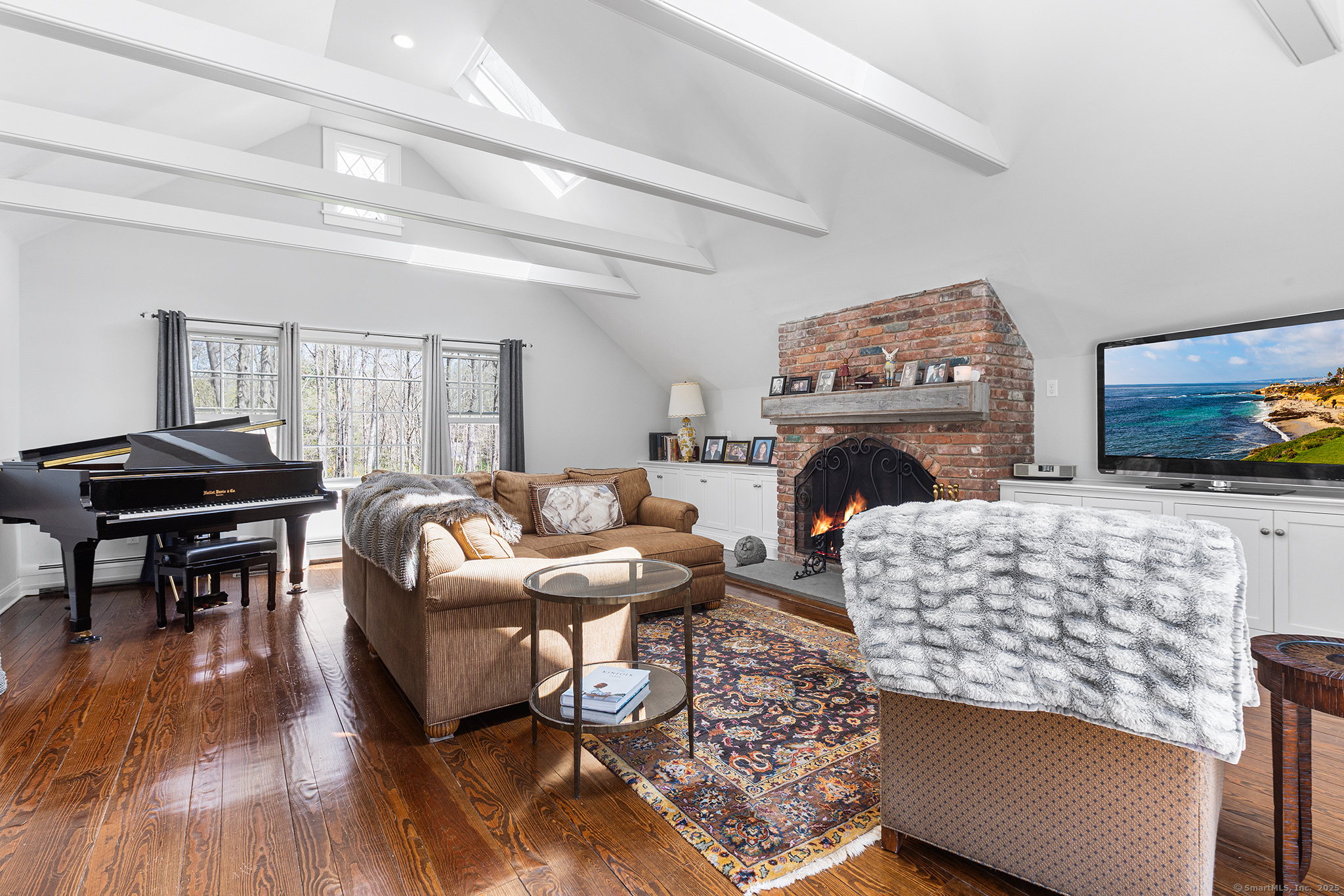 19 Knollwood Drive, Ridgefield, Connecticut image 3