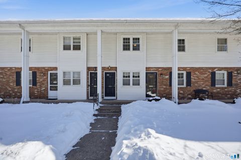 11 Bradley Circle A Enfield CT 06082