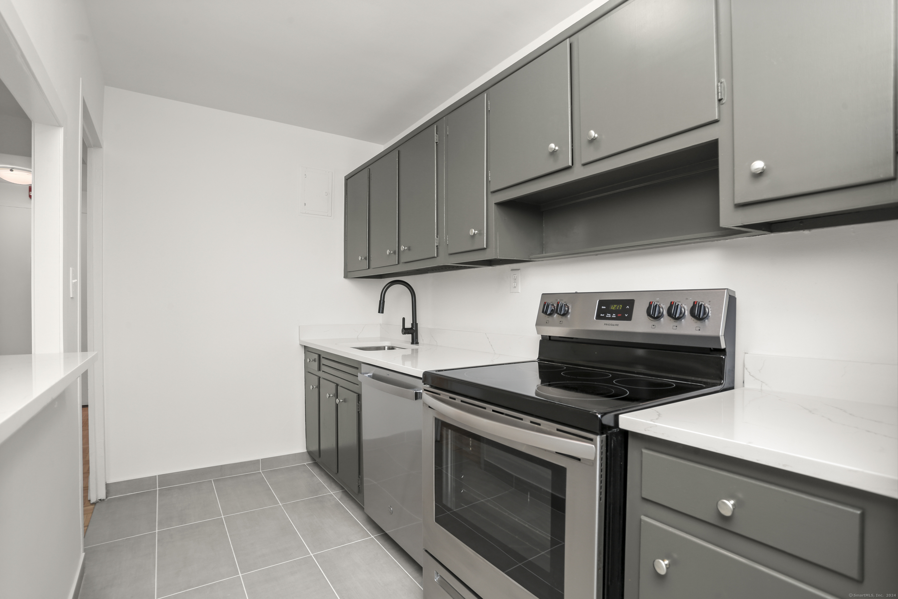 80 Cartright Street #8B, Bridgeport, Connecticut image 9