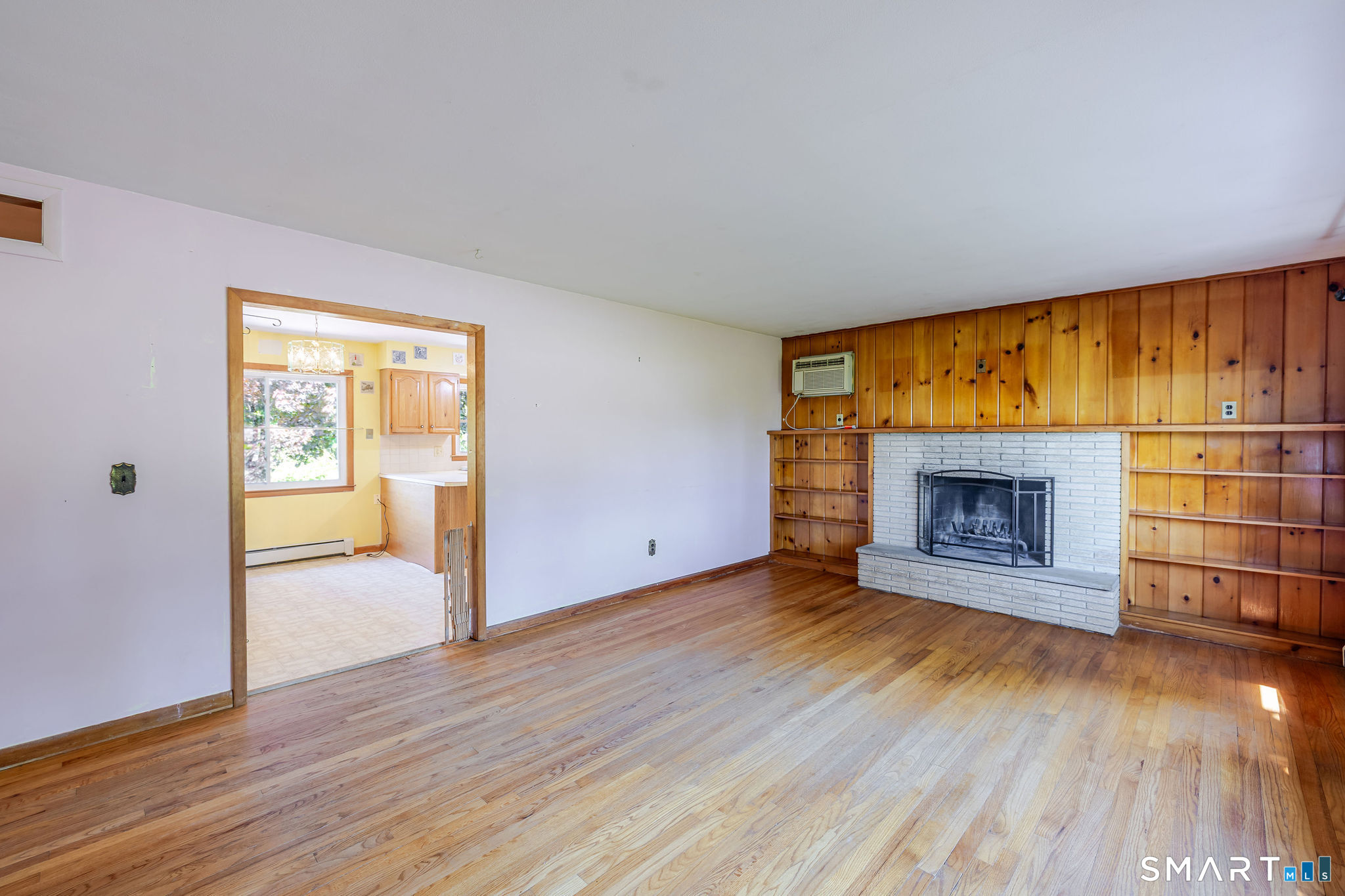 42 Silvermine Road