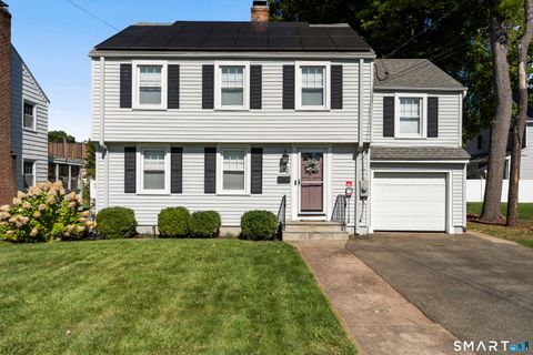 Photo of 372 Fern Street, West Hartford, CT 06119 (MLS # 24151854)