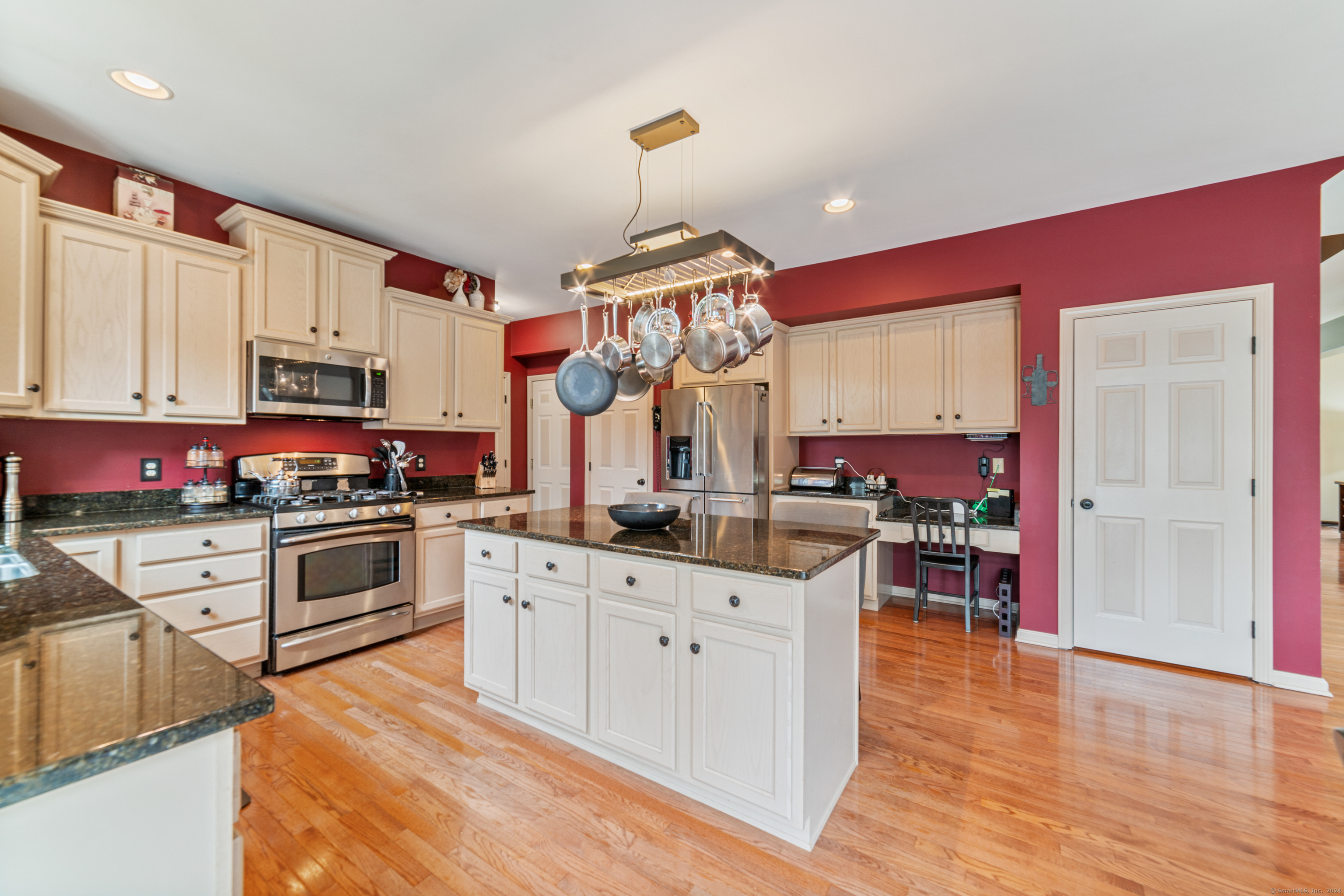10 Stonington Court #10, Middlebury, Connecticut image 15