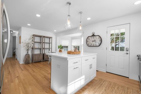 Tiny photo for 27 Reef Court, Fairfield, CT 06824 (MLS # 24143554)