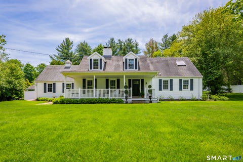 Homes For Sale - 1000 Bassett Road<br/> Watertown, CT 06795