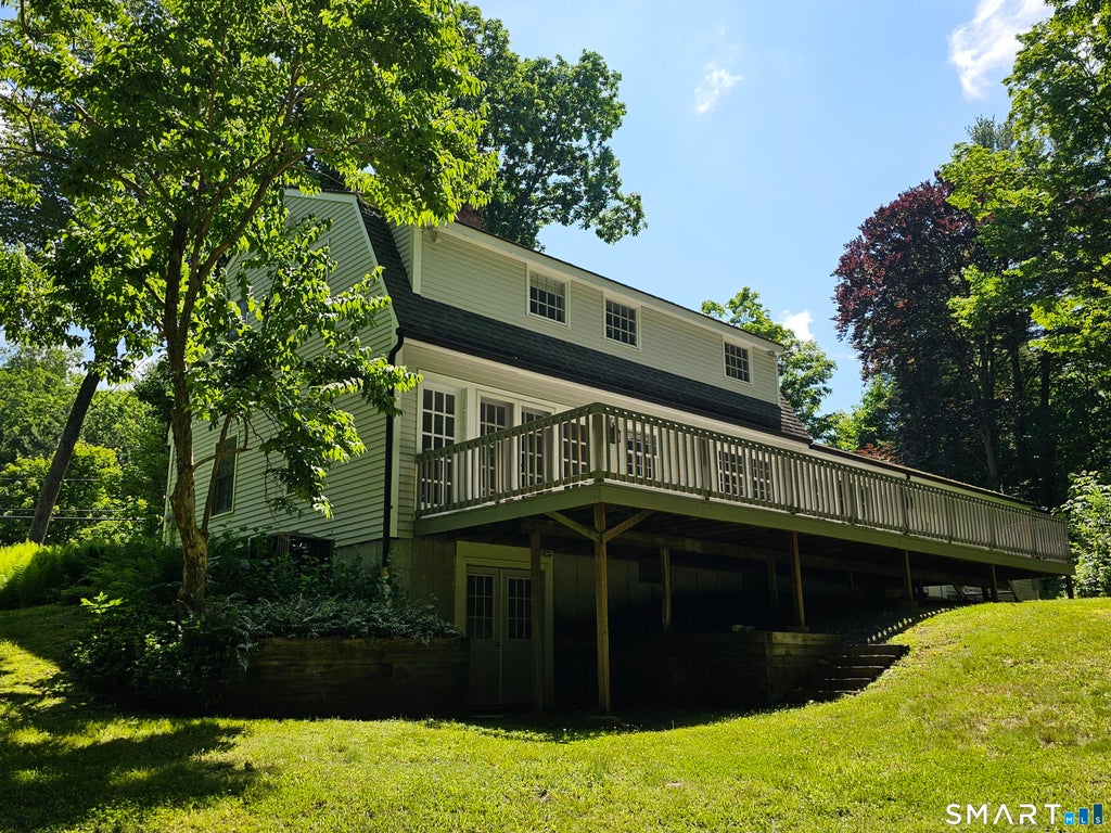 Photo of 30 Park Road, Woodbury, CT 06798 (MLS # 24183597)