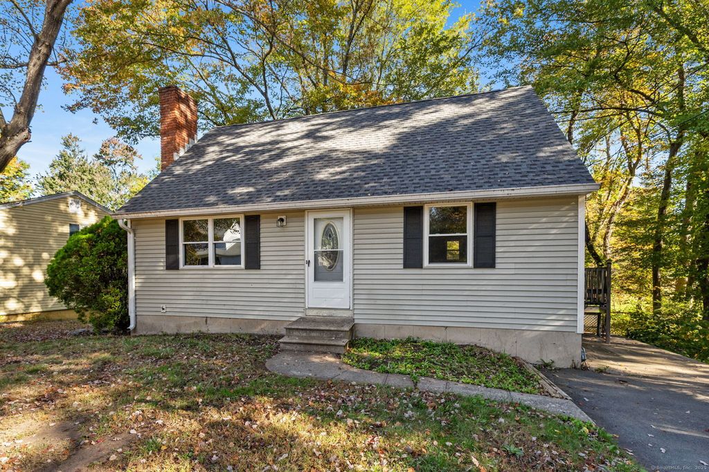 Photo of 36 Warner Street, Bristol, CT 06010 (MLS # 24132896)