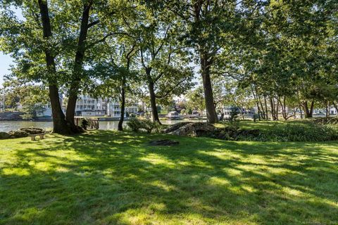 Tiny photo for 2 Vista Drive, Greenwich, CT 06830 (MLS # 24078237)