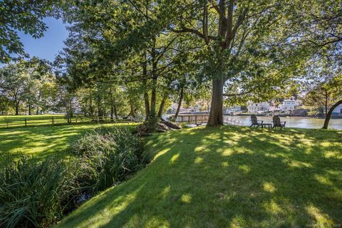 Tiny photo for 2 Vista Drive, Greenwich, CT 06830 (MLS # 24078237)