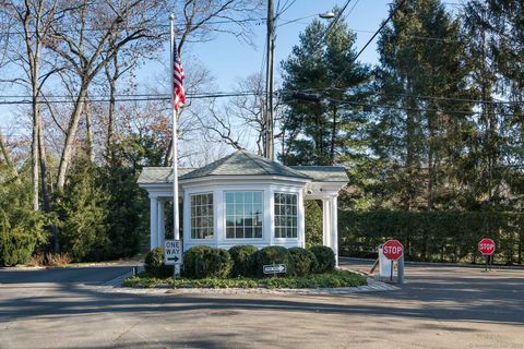 Tiny photo for 2 Vista Drive, Greenwich, CT 06830 (MLS # 24078237)