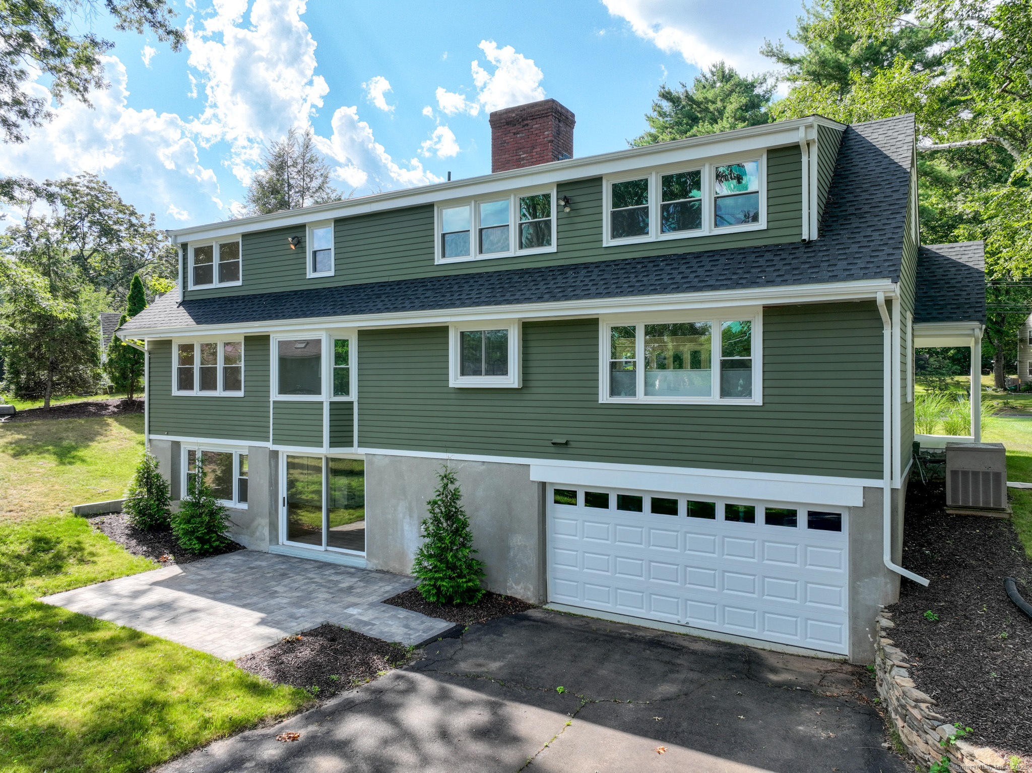 88 Spring Lane