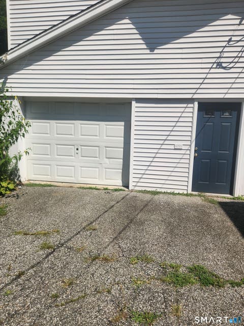 Homes For Rent - 96 Portland Avenue<br/> Fairfield County, Redding, CT 06896