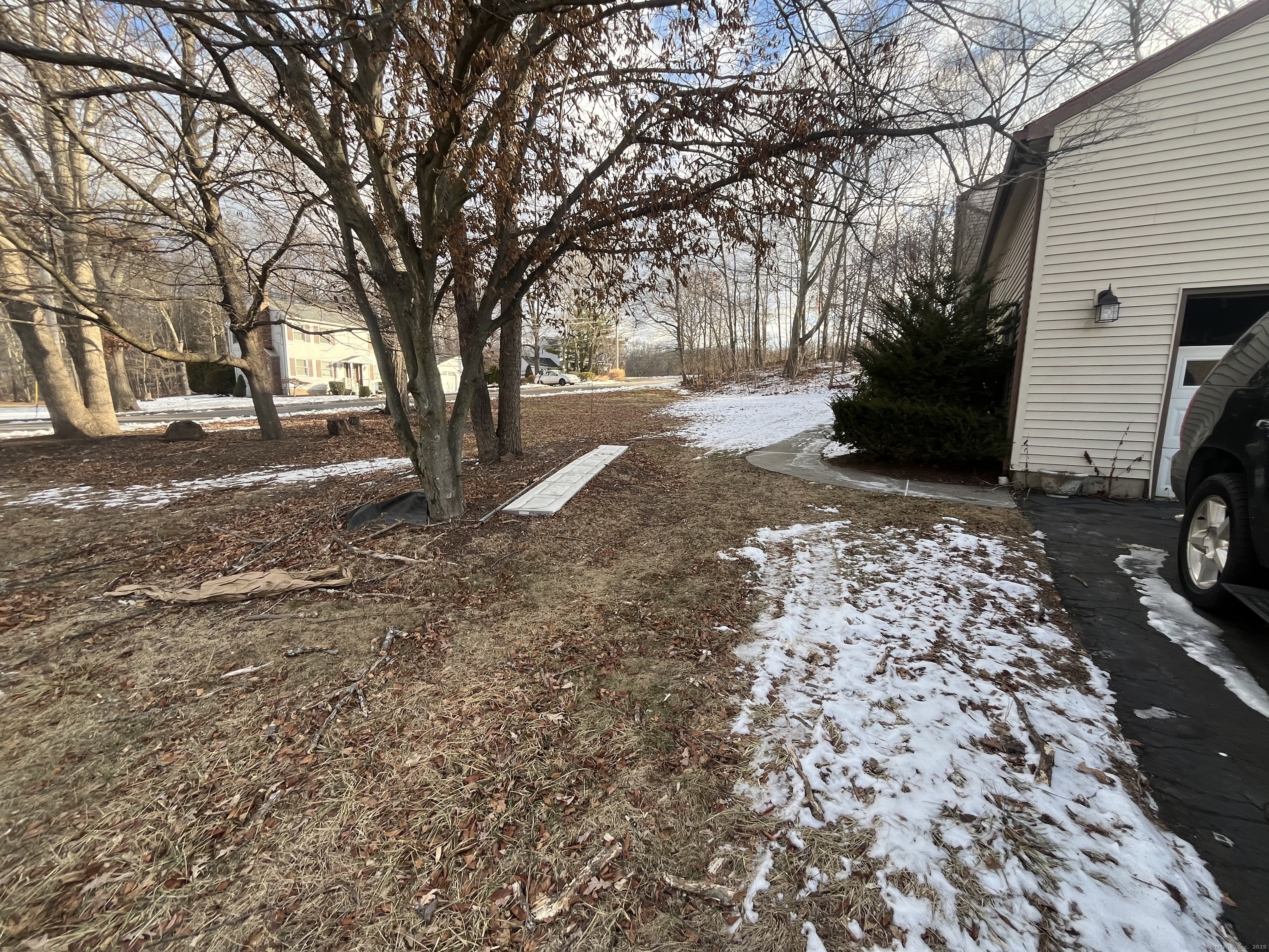 22 Salvatore Drive, East Haven, Connecticut image 5