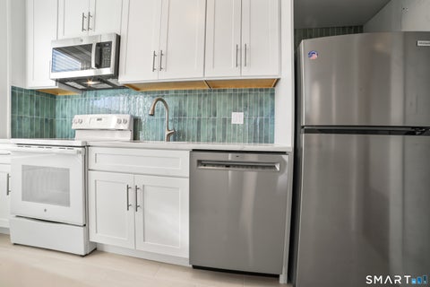 Tiny photo for 218 Bedford Street #3F, Stamford, CT 06901 (MLS # 24209971)