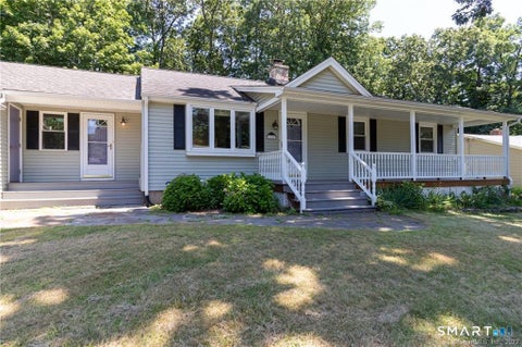 Photo of 10 Tanglewood Road, Farmington, CT 06032 (MLS # 24211230)