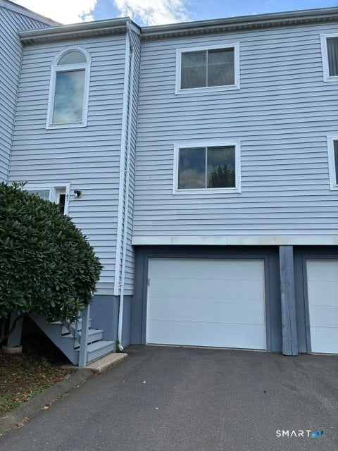 Photo of 47 Woodbridge Lane #17C, Cromwell, CT 06416 (MLS # 24209446)