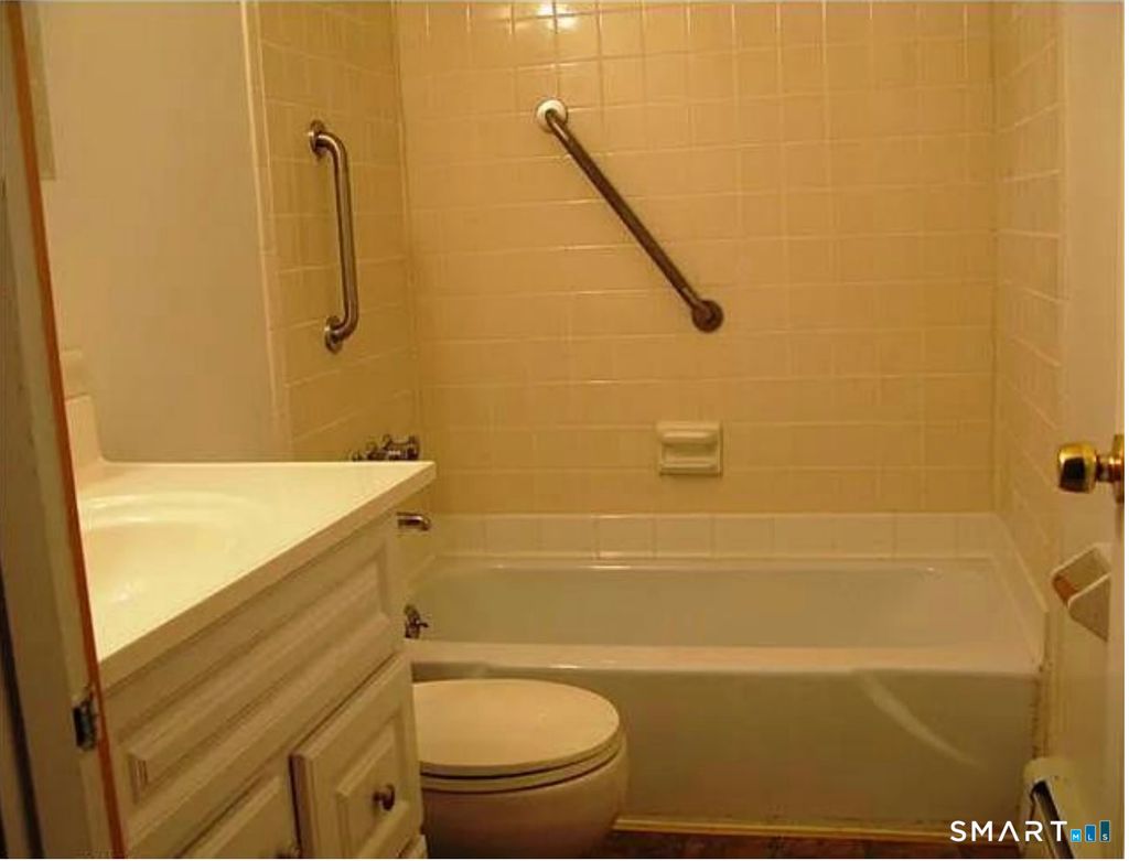 Photo of 280 Capen Street #34, Hartford, CT 06112 (MLS # 24144651)