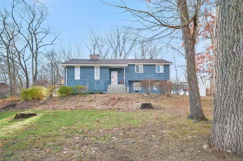 Photo of 40 Deborah Drive, Coventry, CT 06238 (MLS # 24142273)