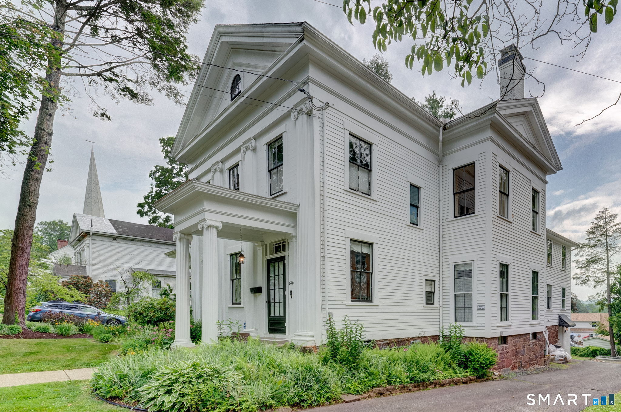 840 Worthington Ridge