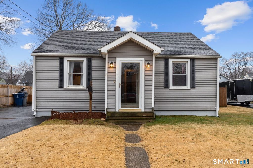 Photo of 174 Milford Street Extension, Plainville, CT 06062 (MLS # 24145576)