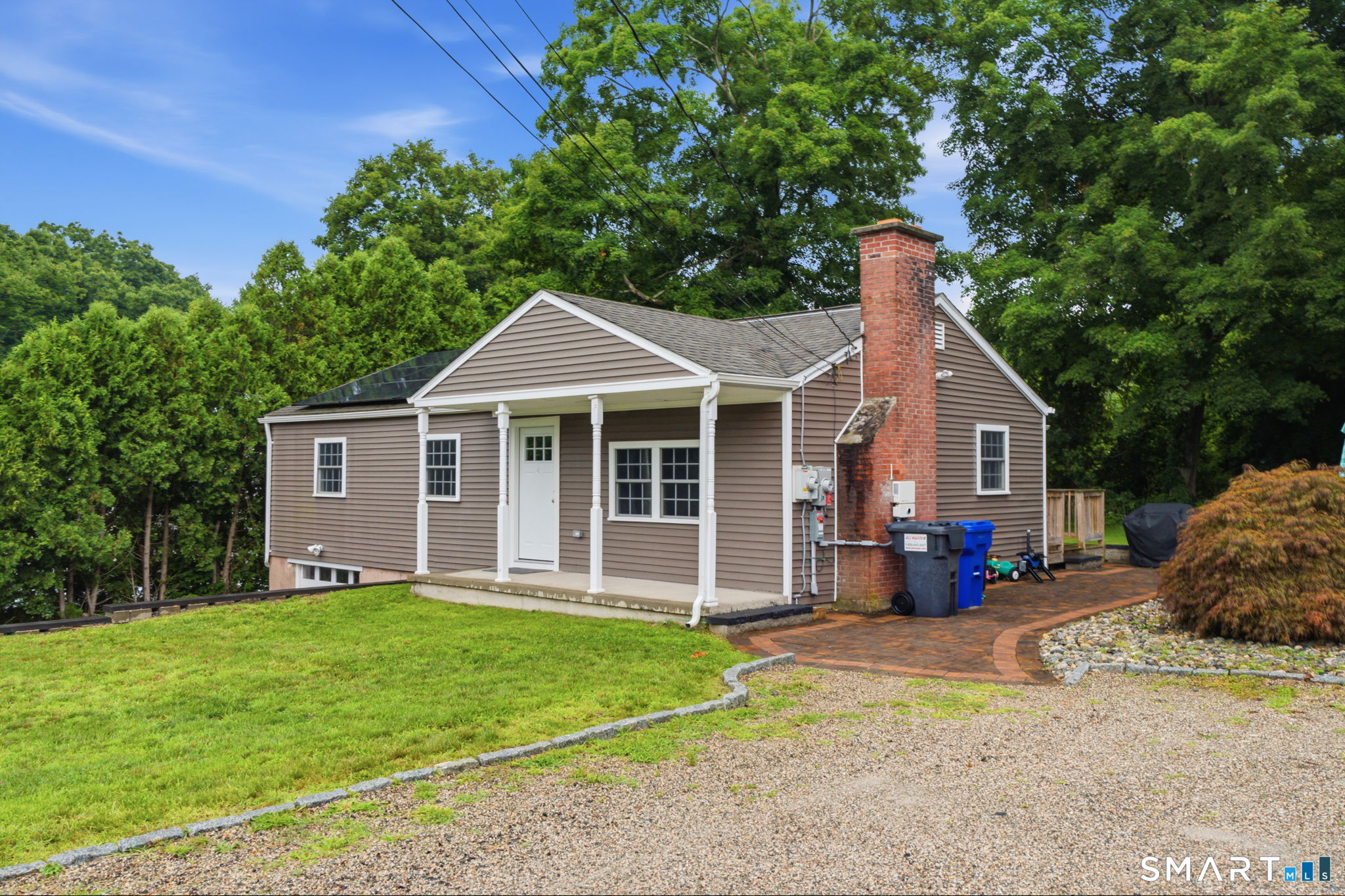 11 Lake Road