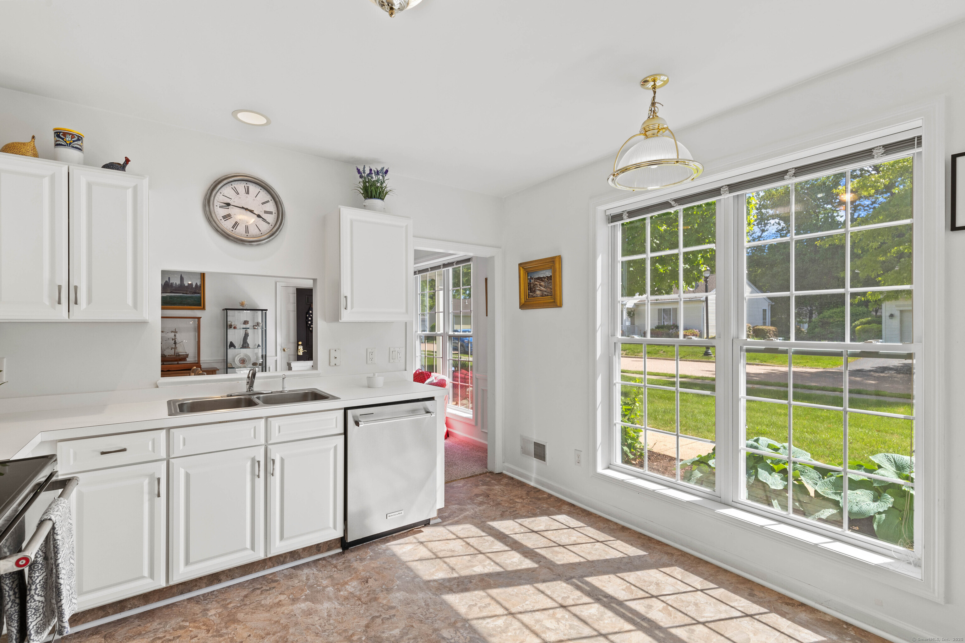 8 Cypress Way, Waterford, Connecticut image 11