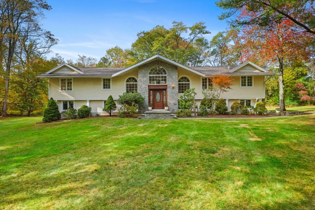 Photo of 2190 Sturges Highway, Fairfield, CT 06880 (MLS # 24133202)