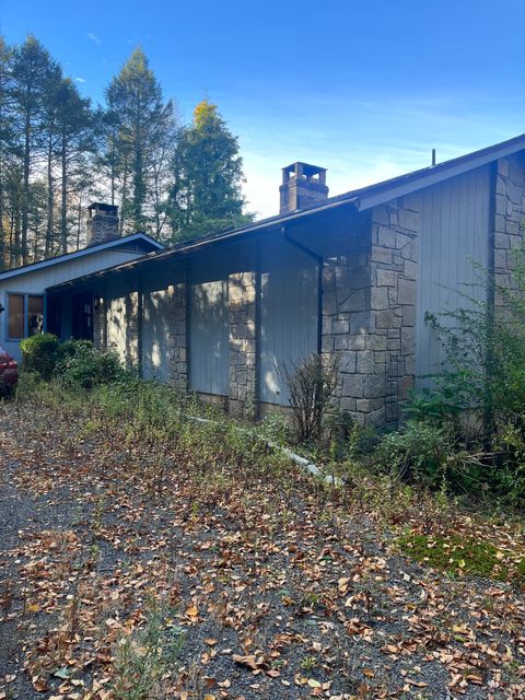 95 Old Poverty Road Southbury CT 06488