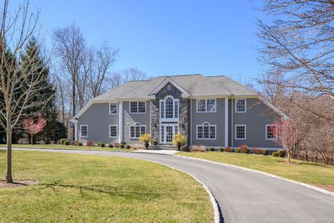4 Dover Circle Newtown CT 06470