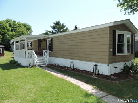 Mobile Home For Sale - 6 Woods Way<br/> Windham, CT 06256