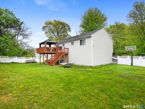 Tiny photo for 37 Kingswood Drive, New Haven, CT 06513 (MLS # 24174153)