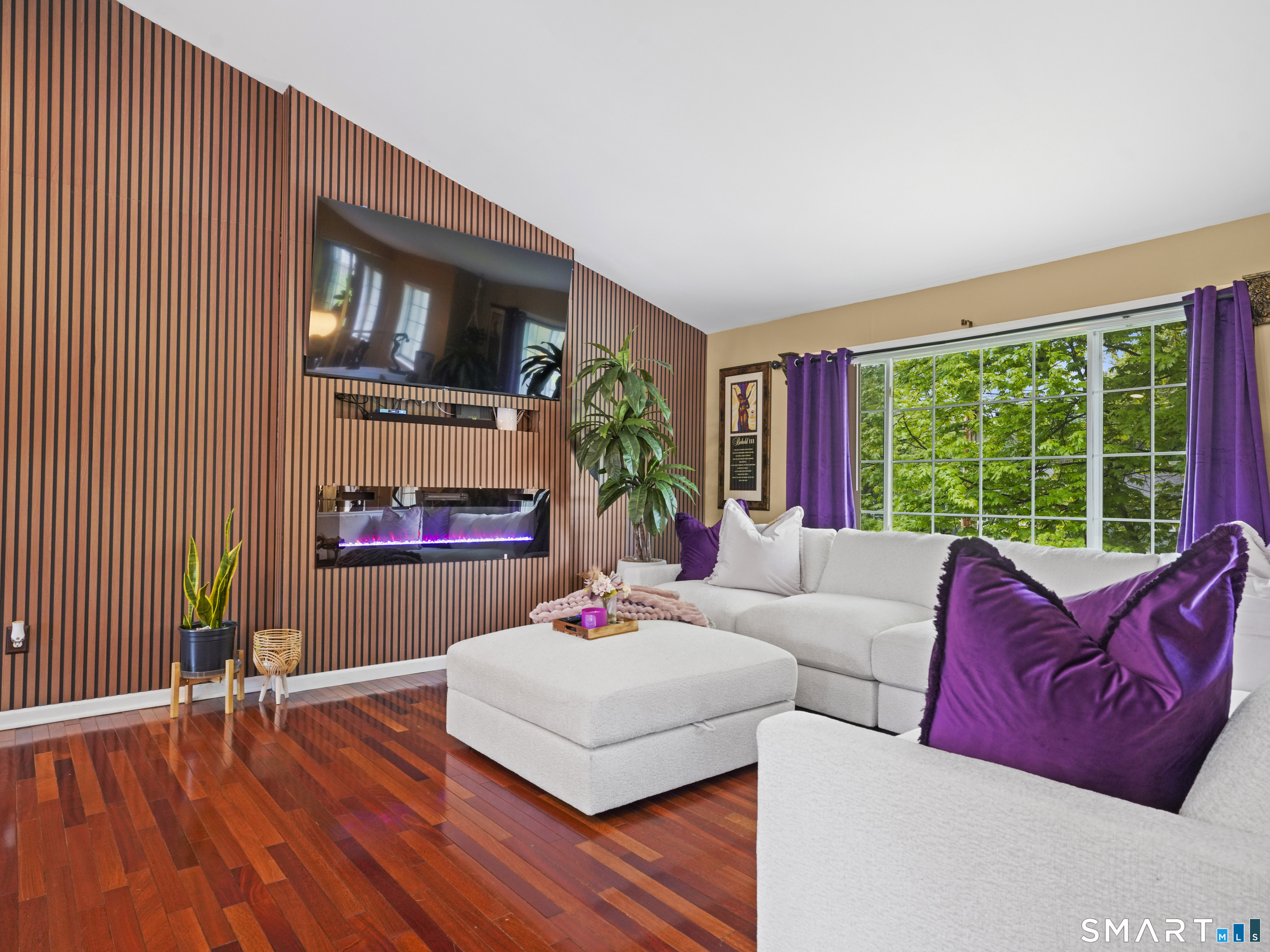 37 Kingswood Drive