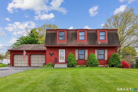 Homes For Sale - 3 E Wharf Road<br/> Waterford, CT 06385