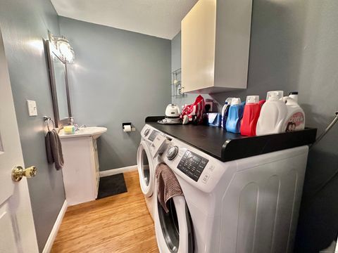Tiny photo for 516 A Woodward Avenue, New Haven, CT 06512 (MLS # 24135595)