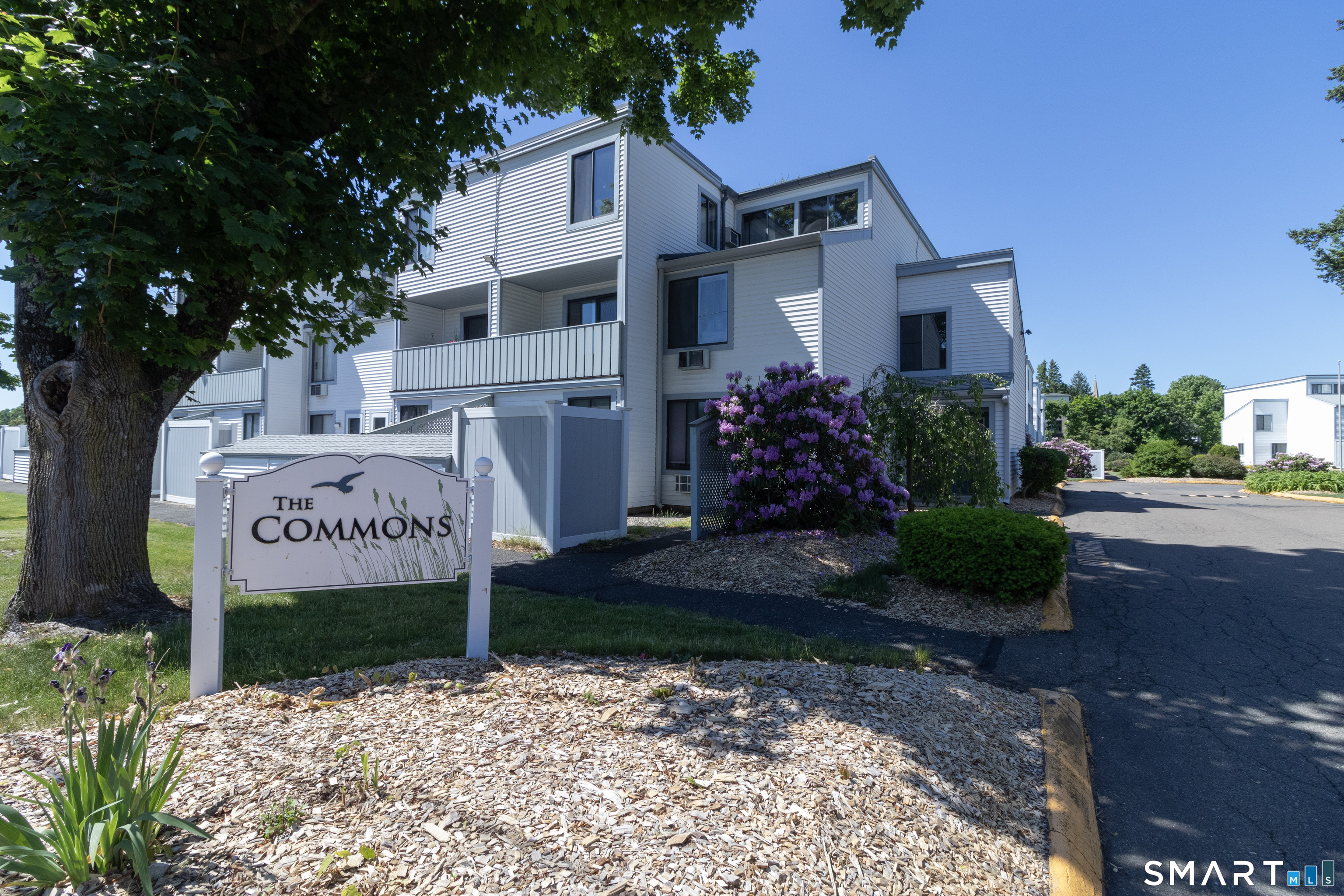 18 Hamre Lane A