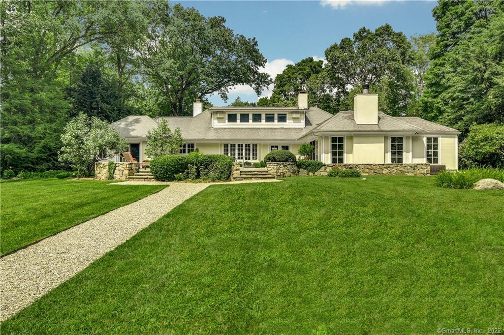 Photo 1 of 40 Parade Hill Lane, New Canaan, Connecticut, $1,640,000, Web #: 170341654