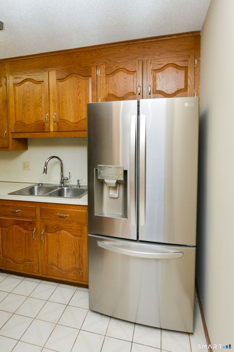 Tiny photo for 1325 Farmington Avenue #13, Bristol, CT 06010 (MLS # 24173540)