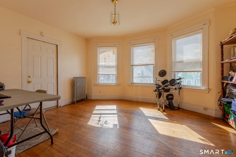 Tiny photo for 55 Connecticut Avenue, New London, CT 06320 (MLS # 24209409)