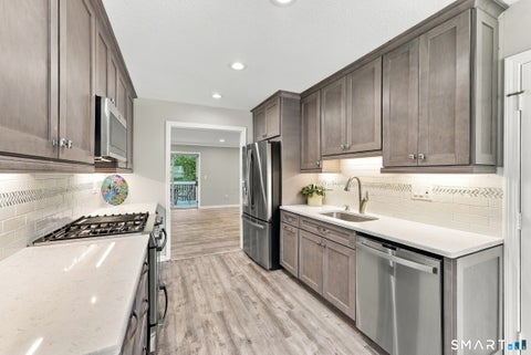 Tiny photo for 221 The Meadows #221, Enfield, CT 06082 (MLS # 24213158)