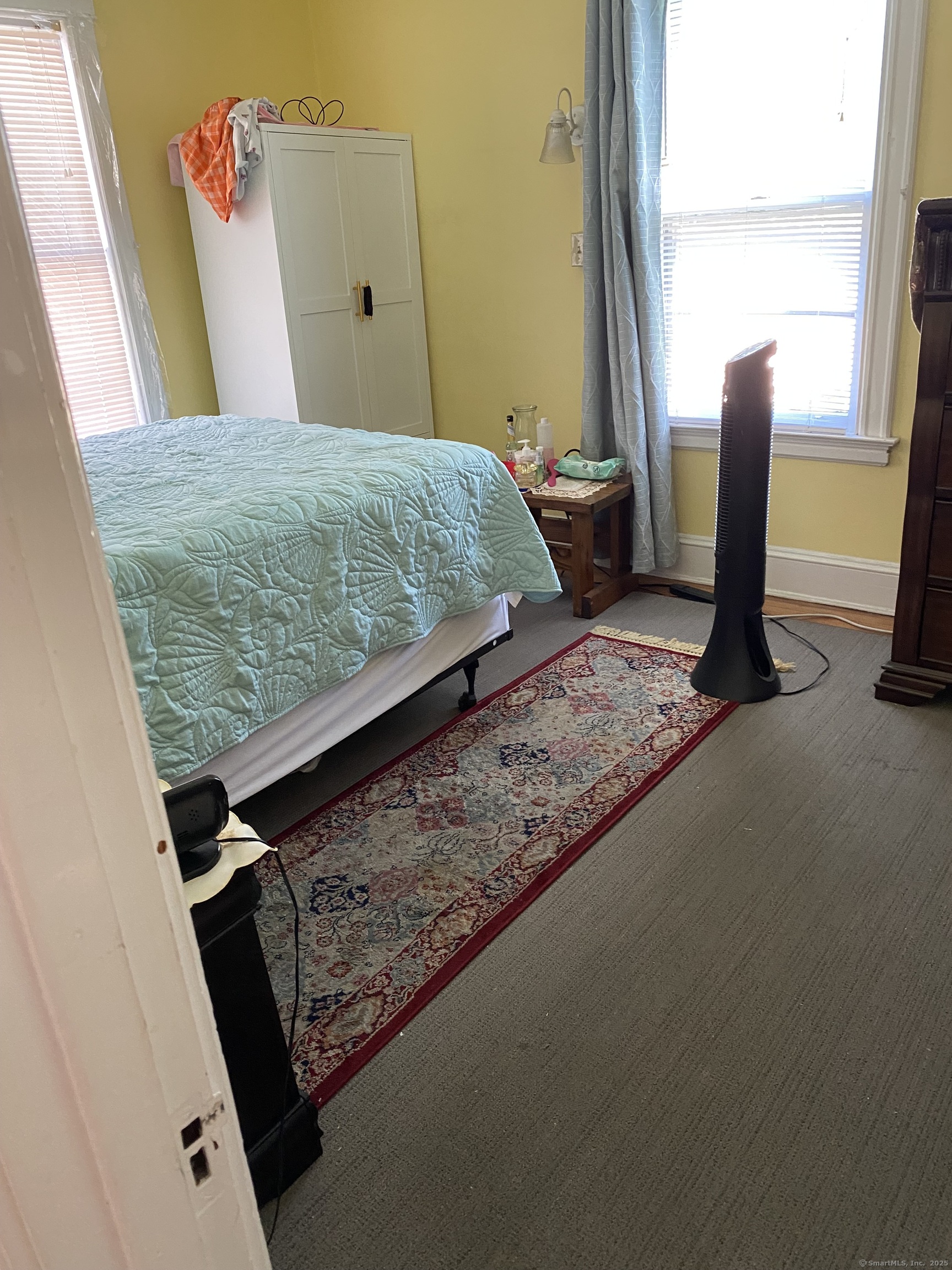 Hartford, Connecticut 06106, United States, 5 Bedrooms Bedrooms, ,2 BathroomsBathrooms,Residential,Pending,78244