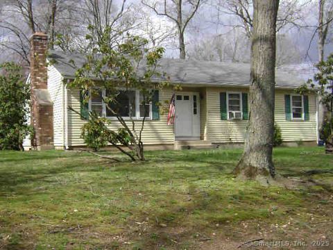 Photo of 20 Lone Pine Trail, Old Lyme, CT 06371 (MLS # 24134256)