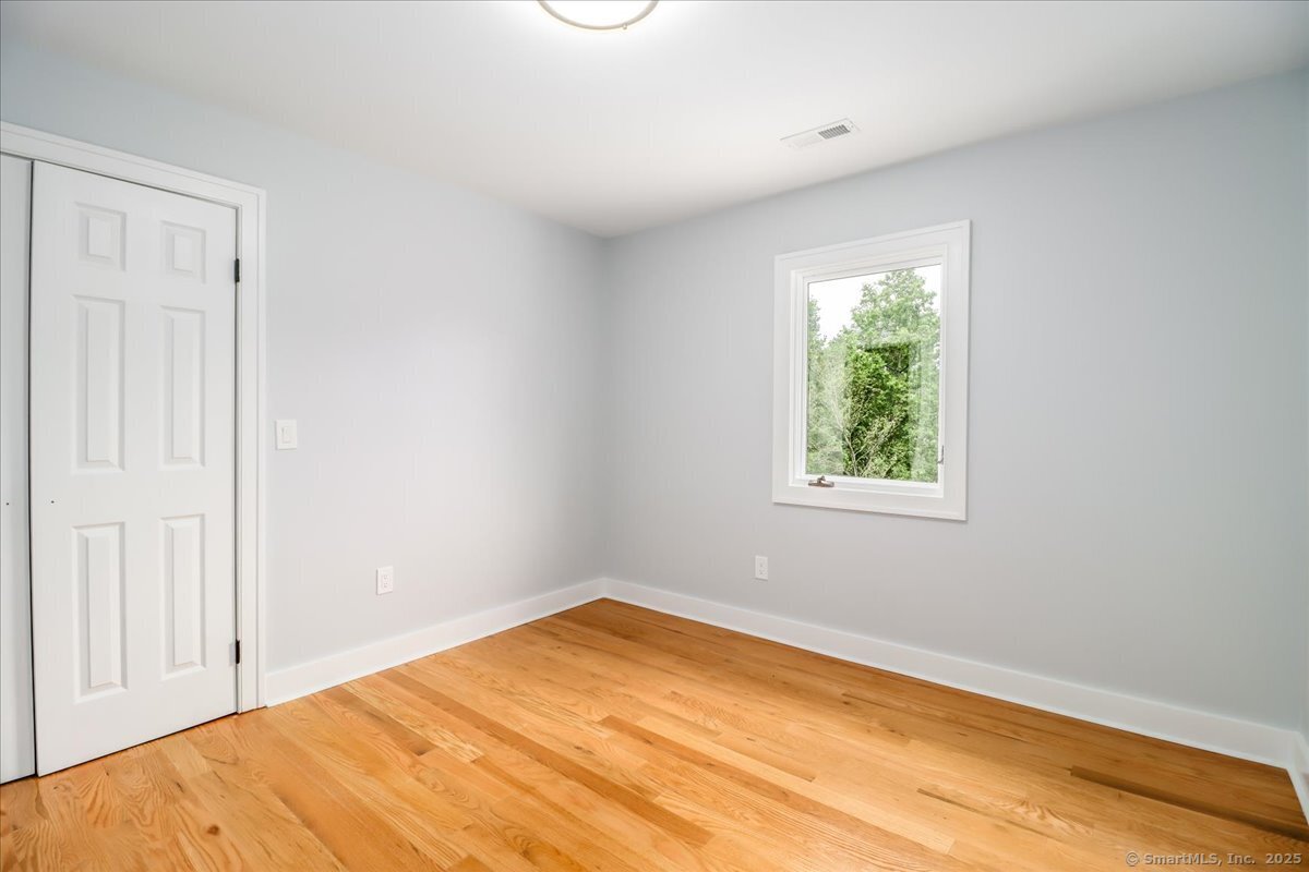 12 Deer Run Road