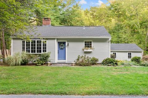 89 Book Hill Road Essex CT 06426