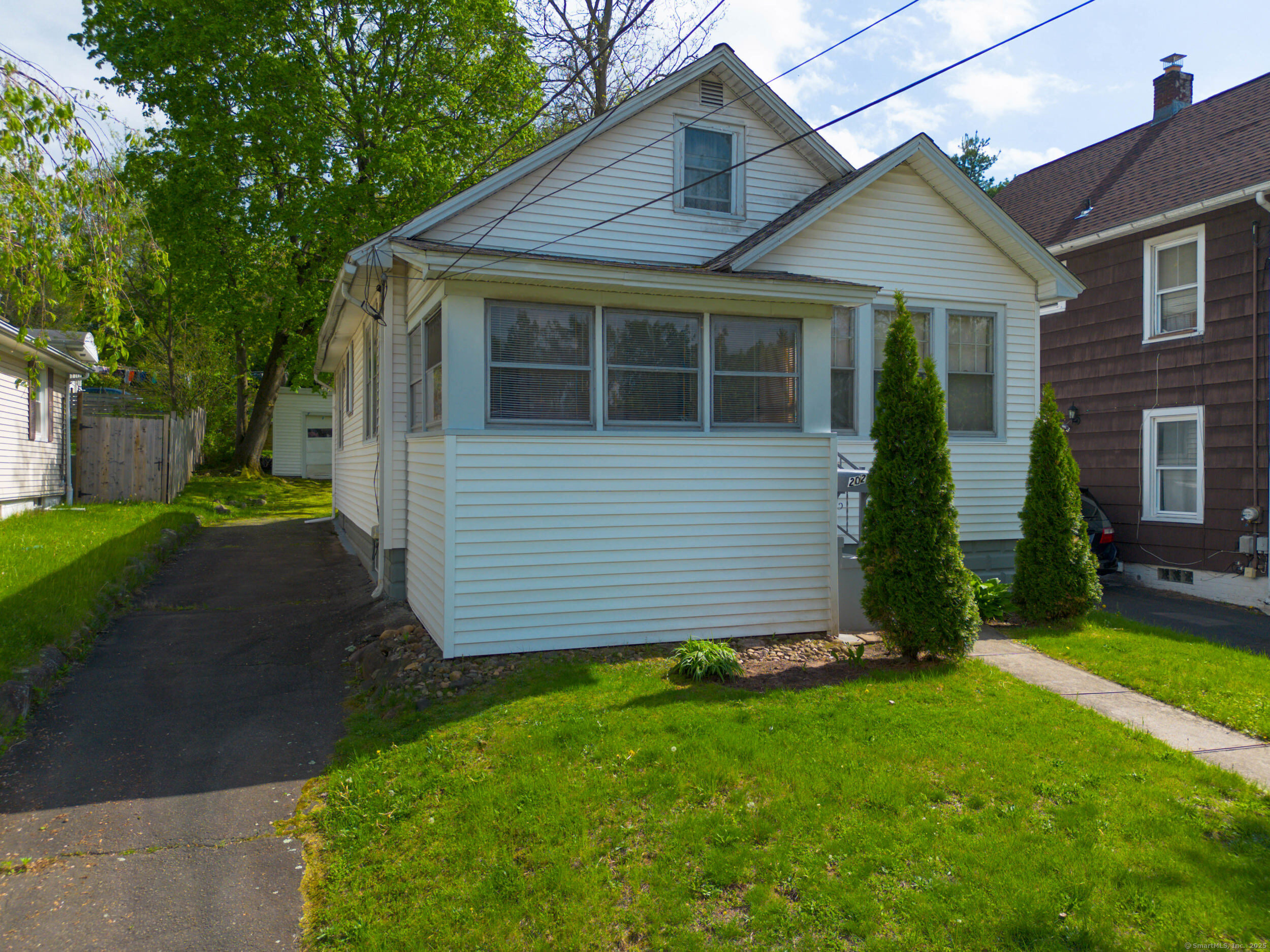 202 Augur Street, Hamden, Connecticut image 4
