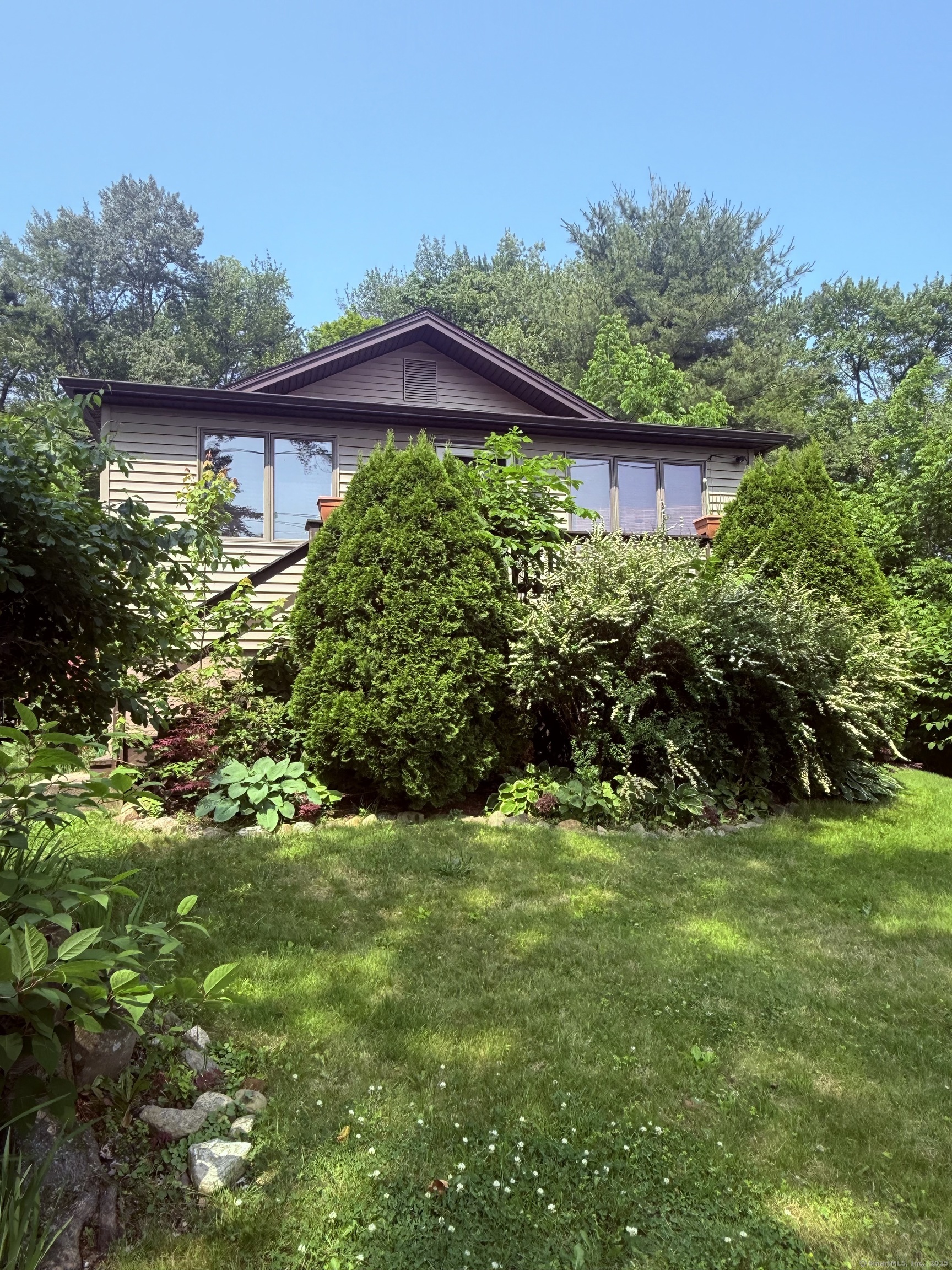 2 Walnut Street