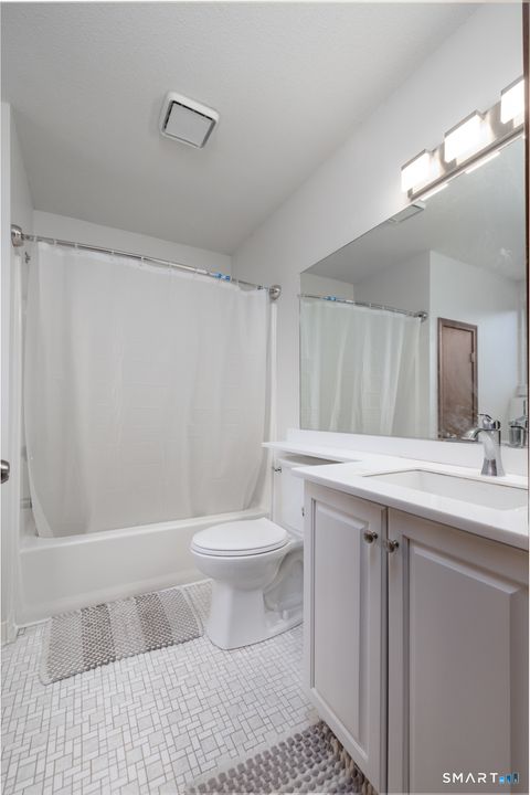 Tiny photo for 7 Lilac Lane #7, Farmington, CT 06032 (MLS # 24176078)