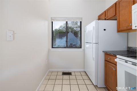 Tiny photo for 7 Lilac Lane #7, Farmington, CT 06032 (MLS # 24176078)
