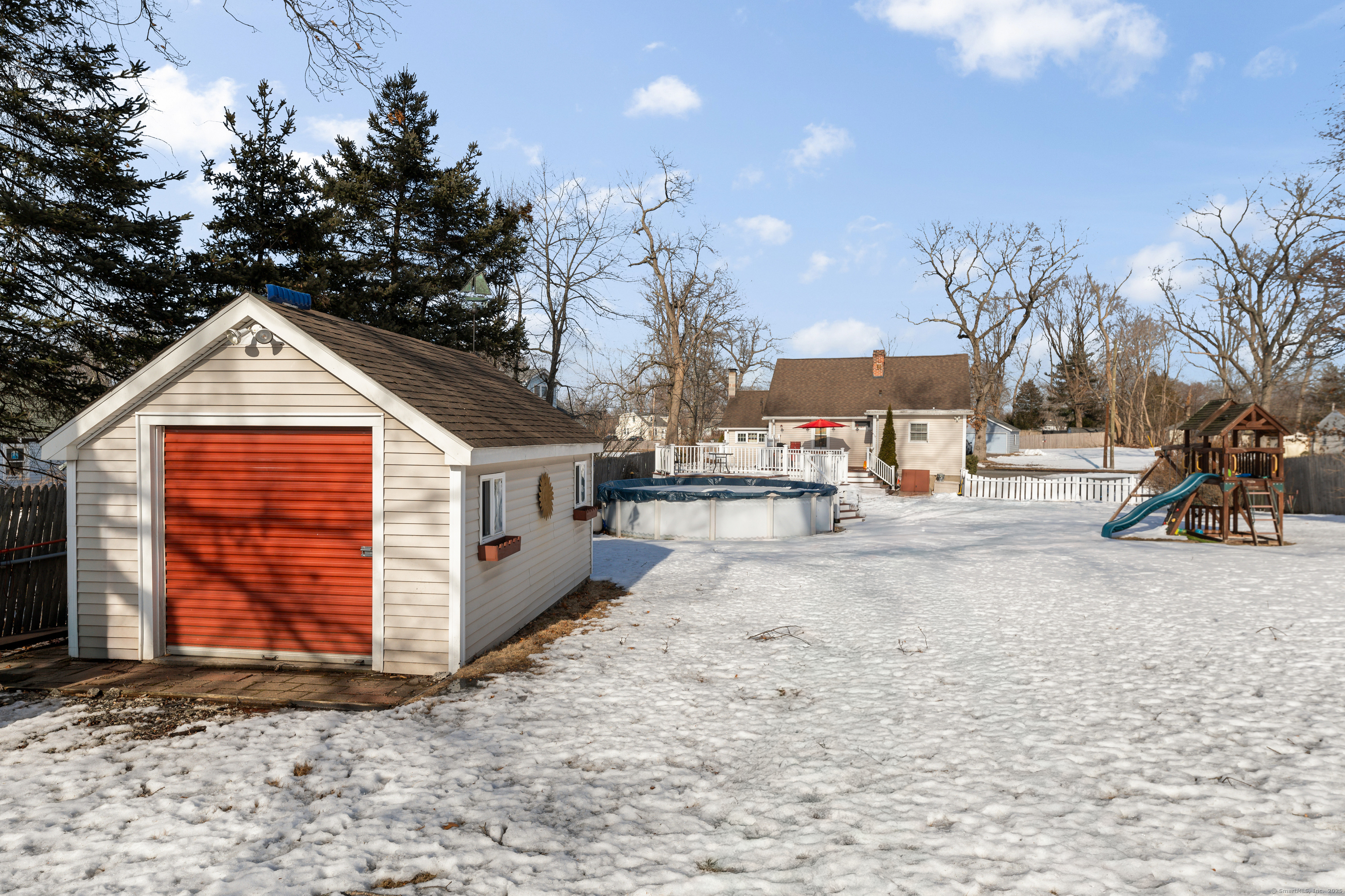 8 Locust Avenue, North Haven, Connecticut image 4