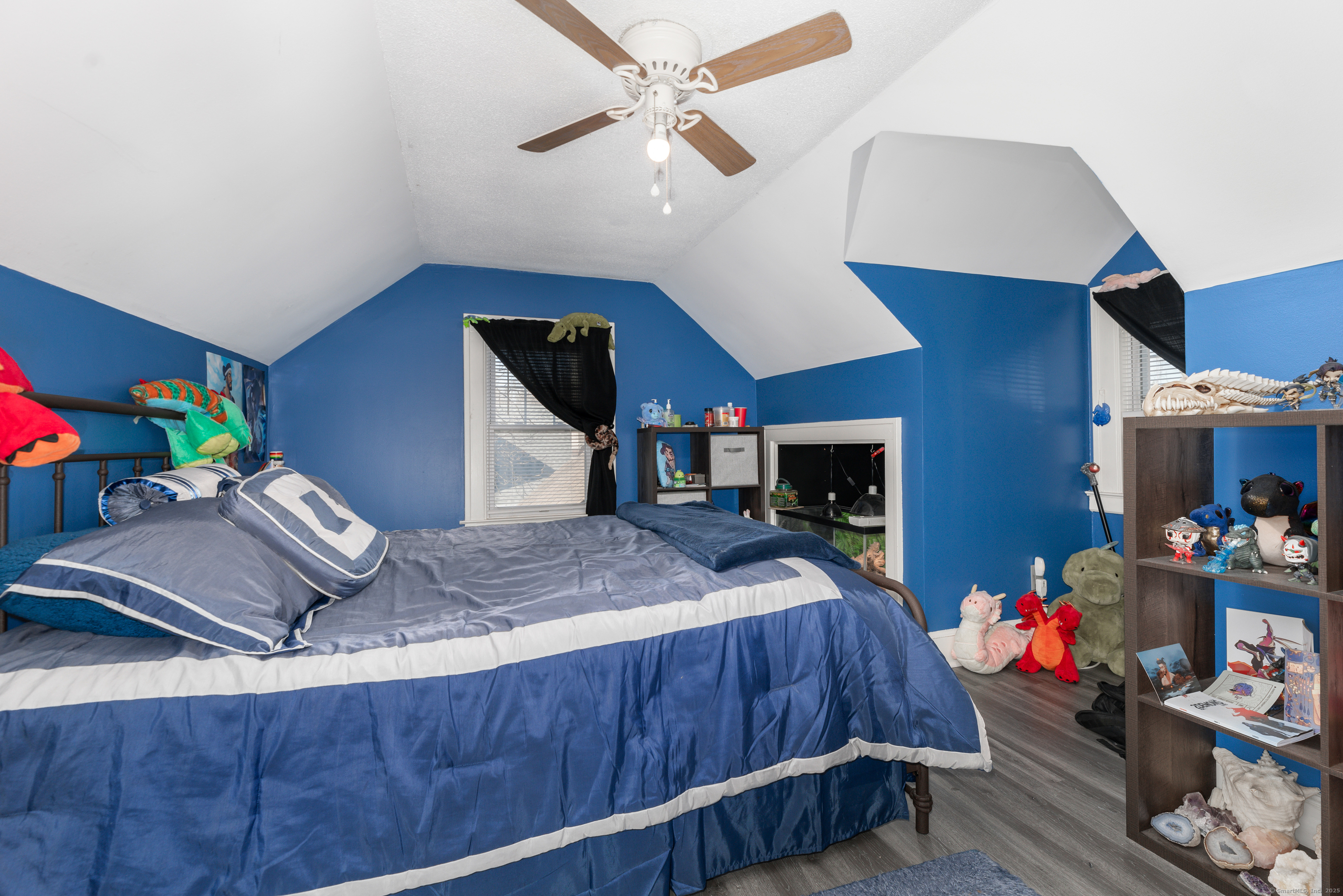 8 Locust Avenue, North Haven, Connecticut image 23