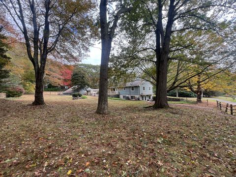 Tiny photo for 11 Trolley Crossing, Old Saybrook, CT 06475 (MLS # 24133796)